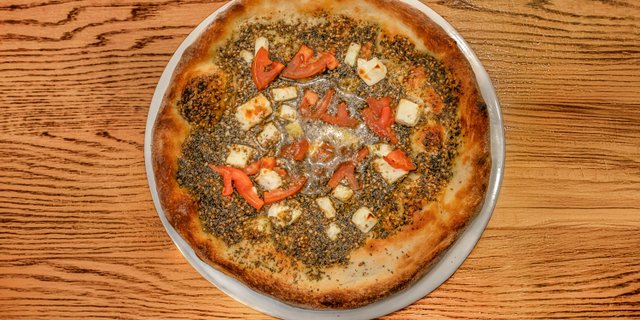 Mediterranean Pizza