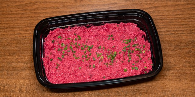 Beet Tzatziki