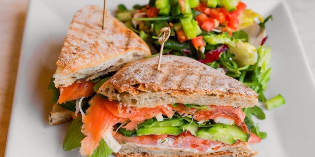 Smoked Salmon Sandwich