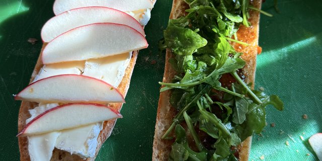 Apple & Brie Sandwich