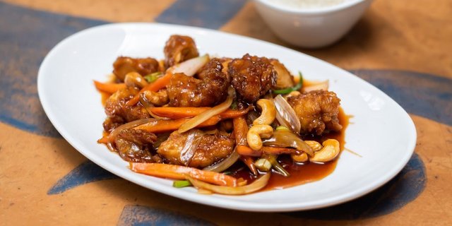 Chicken Cashew Nuts