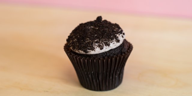 Cookies n' Cream Cupcake