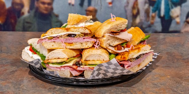 Classic Sub Sandwich Tray