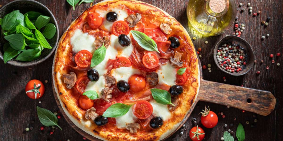 Golden Slice Giant Pizza