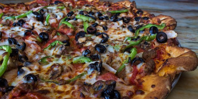 Comber Combo Pizza