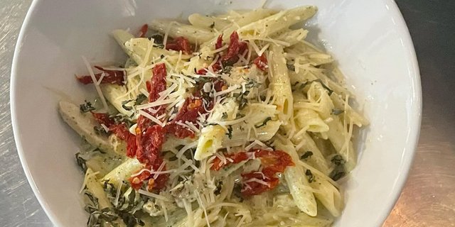 Creamy Pesto Penne