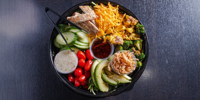 Mediterranean Chicken Salad