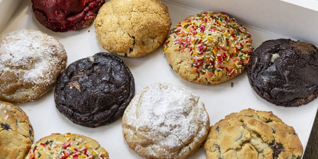 Stuffed Cookies Assortment