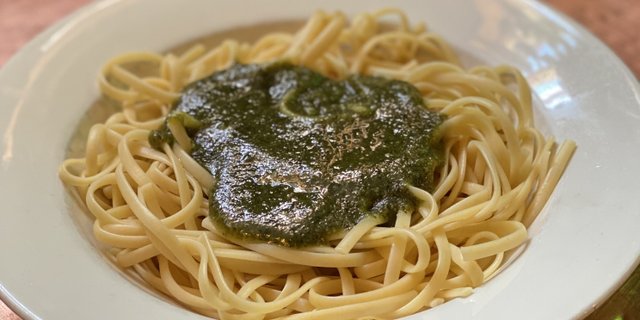 Linguine w/ Pesto Genovese