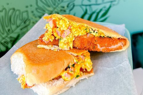 Individual Deluxe Mezclado Sandwich