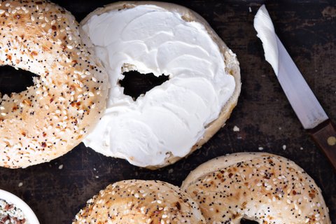 Bagel w/ Cream Cheese