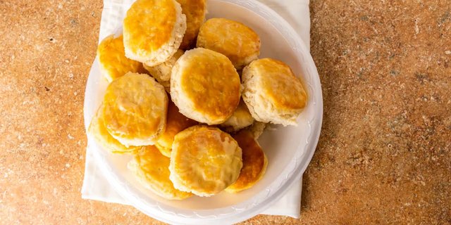 Dozen Biscuits