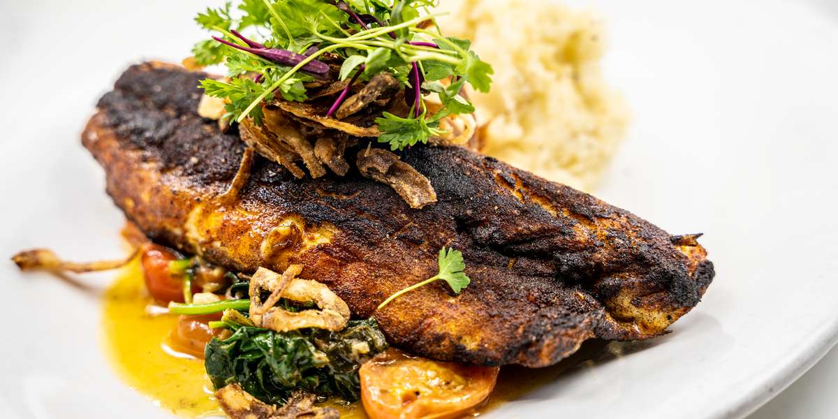 Tommy V's Urban Kitchen & Bar