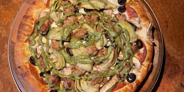 Dino's Combination Pizza