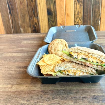 Gluten-Friendly Pimento Cheese Sandwich Box