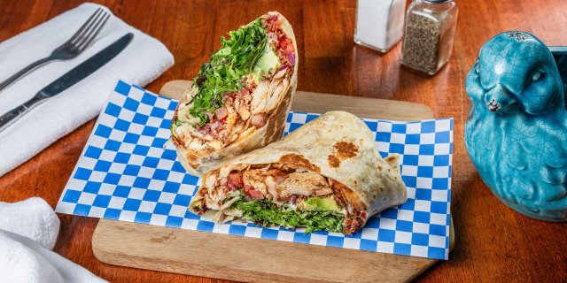 California Club Wrap