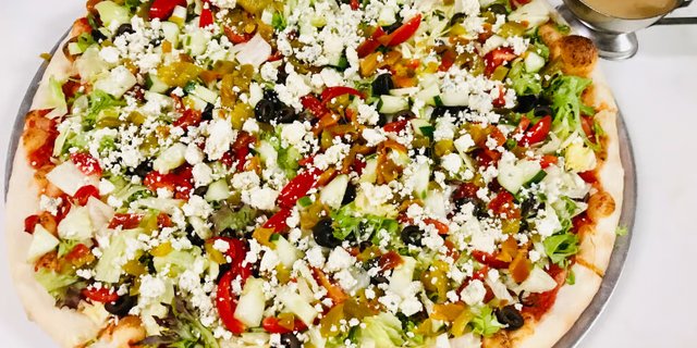 Nonna's Salad Pizza