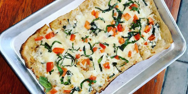 Margherita Flatbread