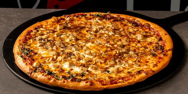 Signature Pizza