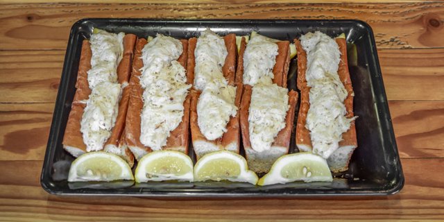 Dungeness Crab Roll Platter