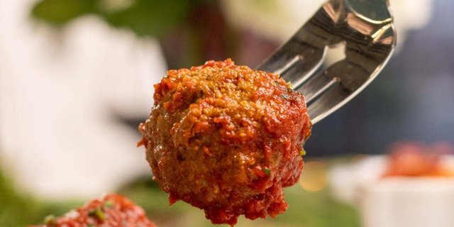 Meatballs Half Tray
