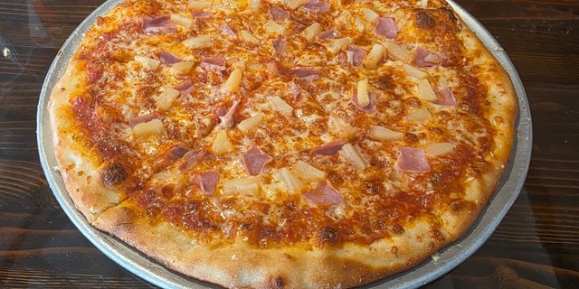 Hawaiian Pizza