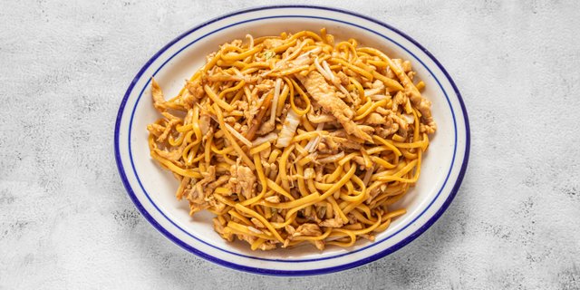 Chicken Lo Mein