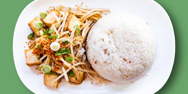 Vegan Bean Sprout Stir Fry & Rice With Tofu