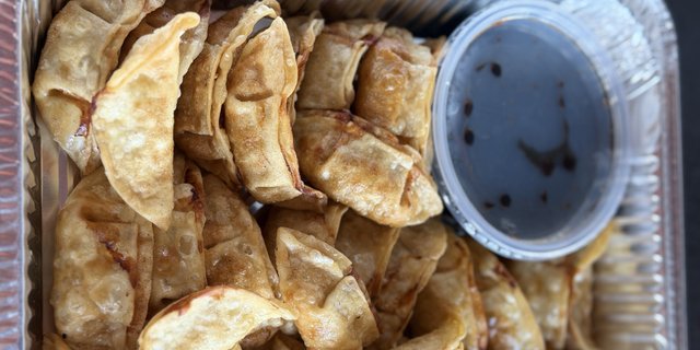 Fried Chicken Dumplings (Chicken) Tray