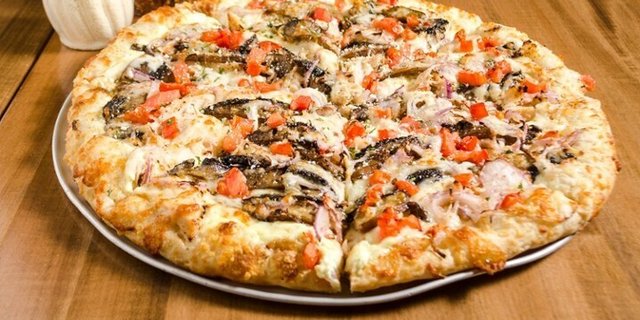 Tuscan Chicken Pizza