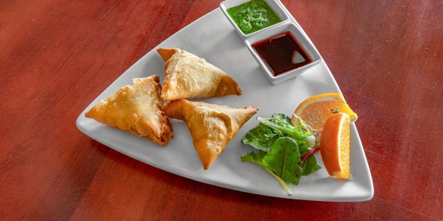Vegetable Samosa