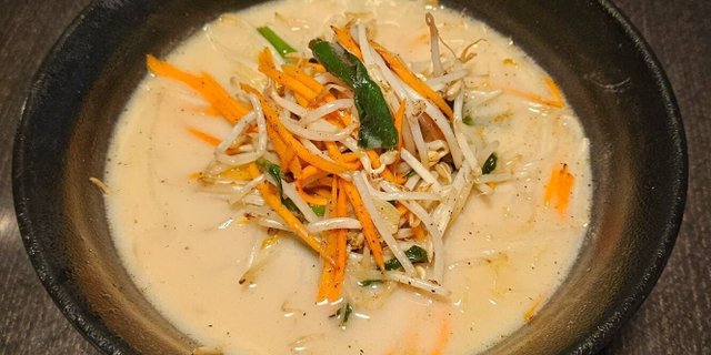 Vegan White Creamy Ramen