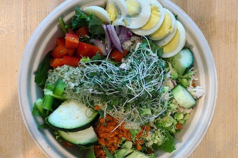 Build-Your-Own Organic Salad Bar