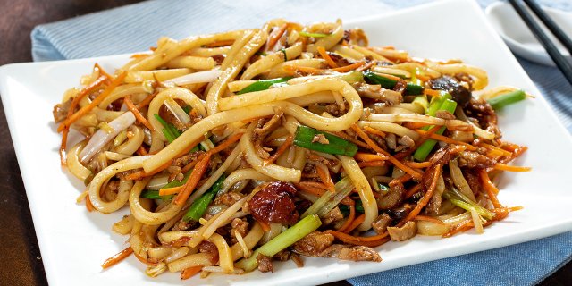 Roasted Duck Stir-Fried Udon Noodle