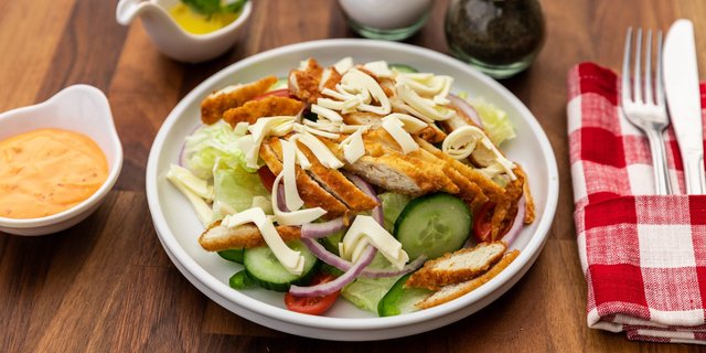 Crispy Chicken Salad