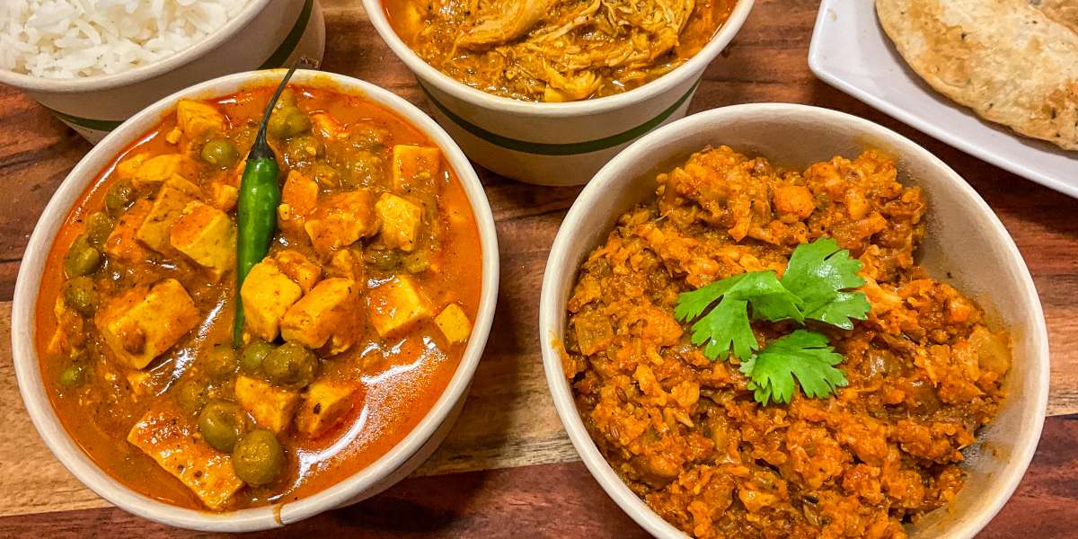 Maaji's Street Kitchen