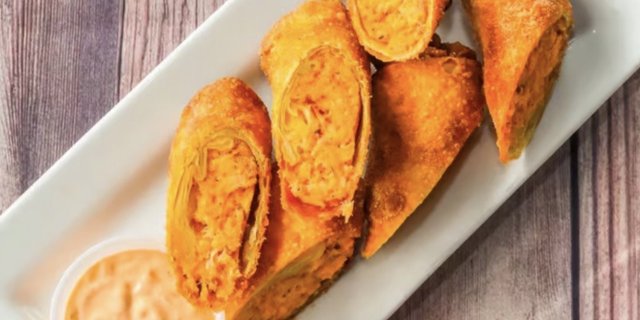 Salmon Egg Rolls