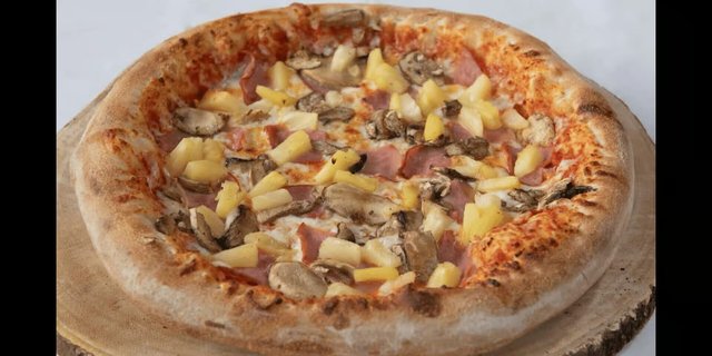 Hawaiian Gourmet Pizza