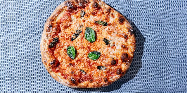 16" Margherita Pizza