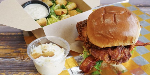 Chicken BLT Sandwich Lunch Box