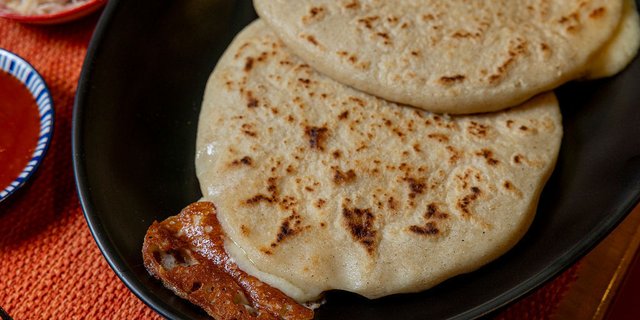 Cheese Pupusa Platter