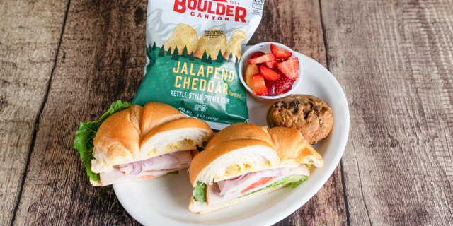 Sandwich or Wrap Boxed Lunch