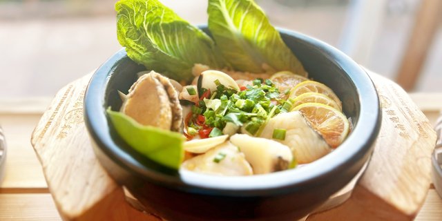 No.10 Tom Yum Goong Seafood Rice Noodles