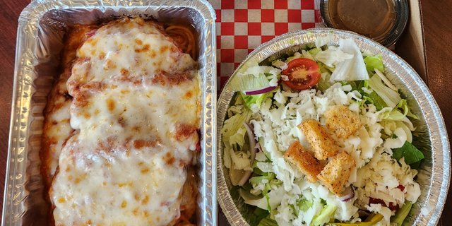 Signature Entree Boxed Lunch