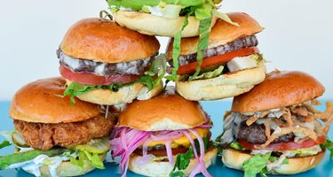 Big Buns Damn Good Burgers