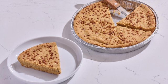 Snickerdoodle Pizza Cookie