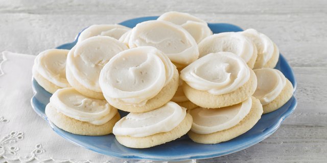 Mini Buttercream Frosted Round Cookies