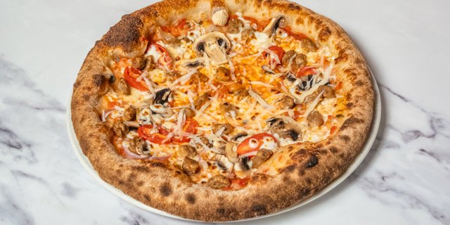 Combo Sausage Pizza