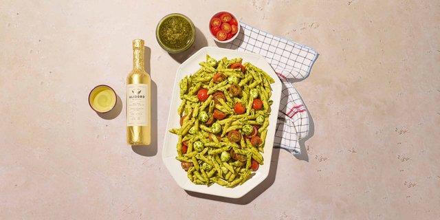 Basil Pesto Pasta Salad