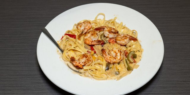 Pasta La Mano